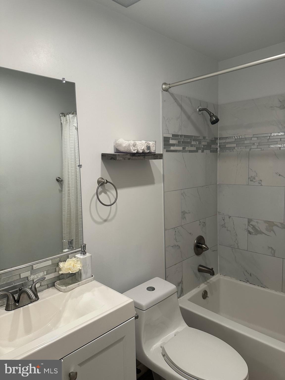 5911 1st Landing Way, Unit 178 Burke, VA 22015 - Photo 15 of 24