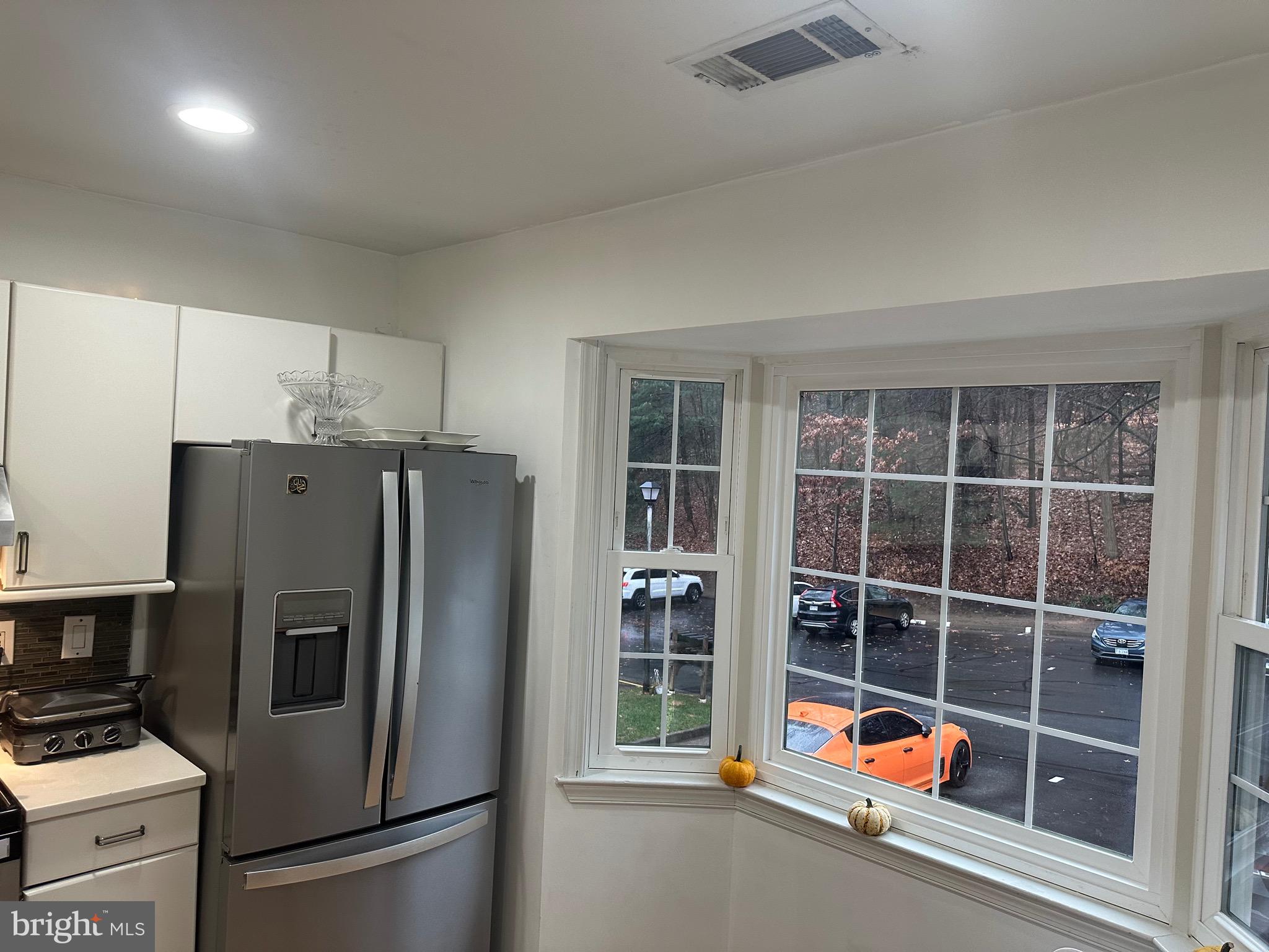 5911 1st Landing Way, Unit 178 Burke, VA 22015 - Photo 2 of 24