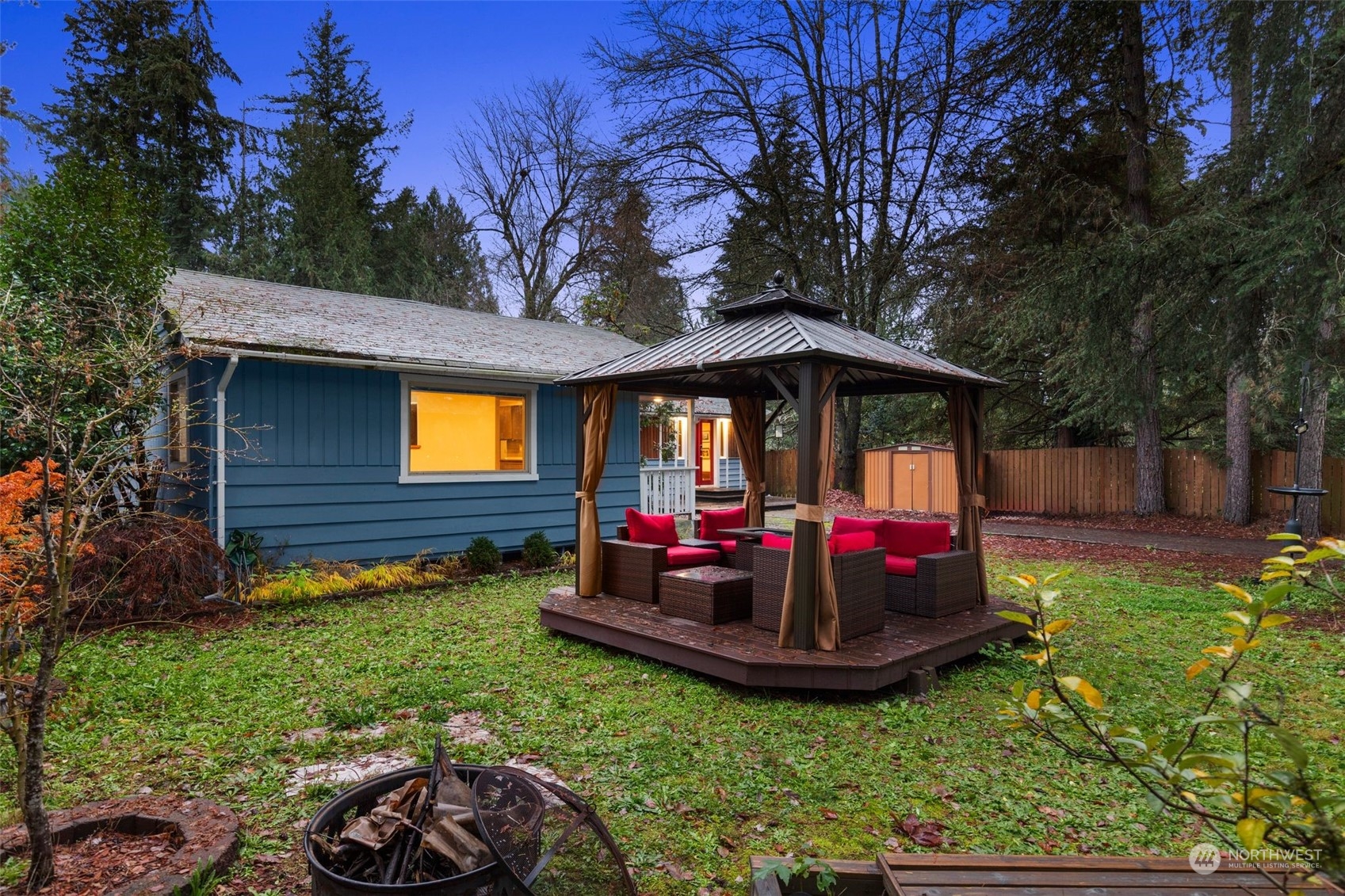 18337 Southeast May Valley Road Issaquah, WA 98027 - Photo 31 of 40 a view of outdoor space yard and patio
