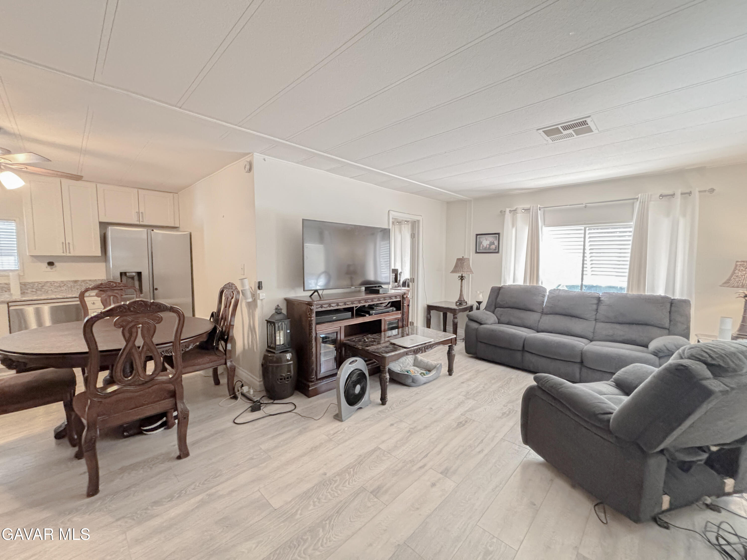 43850 North 20th Street East Lancaster, CA 93535 - Photo 13 of 49 IMG_7290