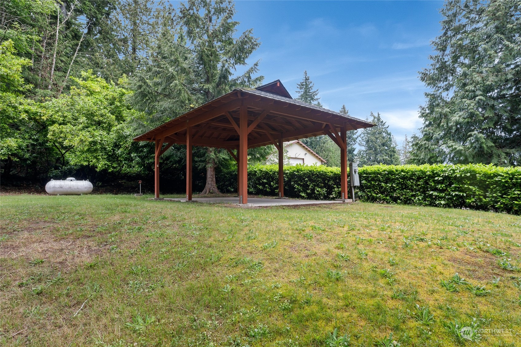 4748 Northeast Hendrickson Road Poulsbo, WA 98370 - Photo 36 of 40 Gallery Image 36