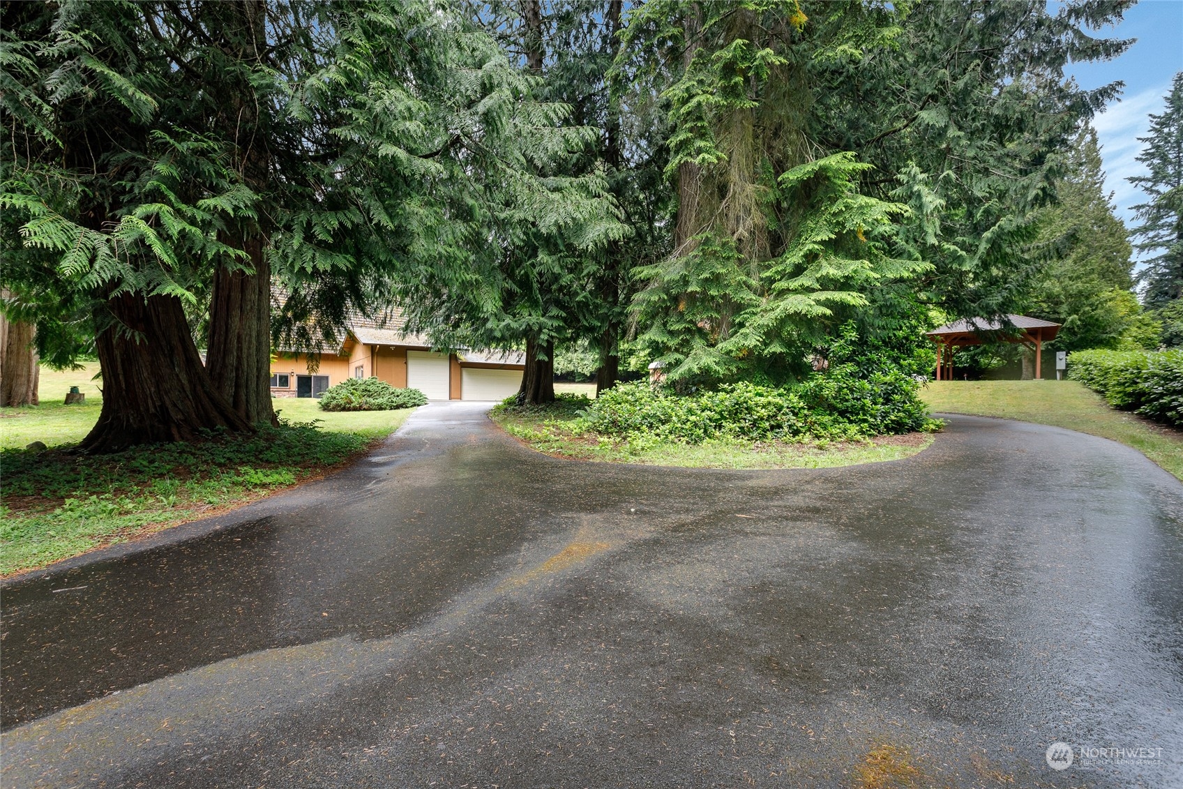 4748 Northeast Hendrickson Road Poulsbo, WA 98370 - Photo 38 of 40 Gallery Image 38