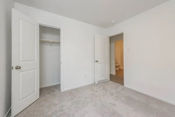$1,615 | 1544 Sunset Ridge Drive, Conroe, TX 77306