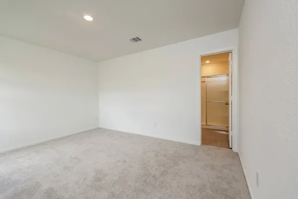 $1,615 | 1544 Sunset Ridge Drive, Conroe, TX 77306