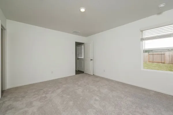 $1,615 | 1544 Sunset Ridge Drive, Conroe, TX 77306
