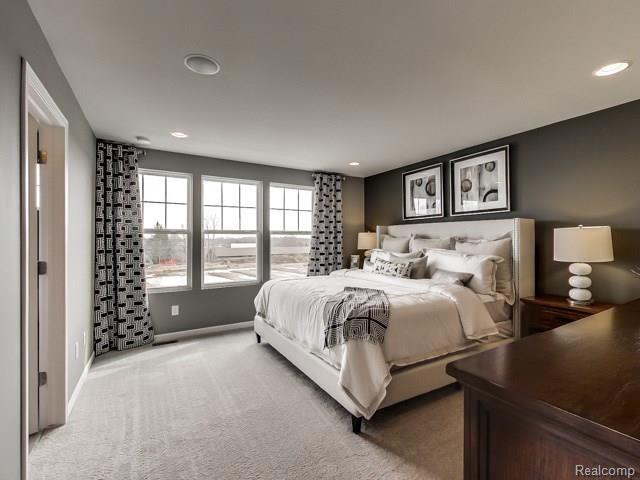 867 Barclay Circle Rochester Hills, MI 48307 - Photo 8 of 10