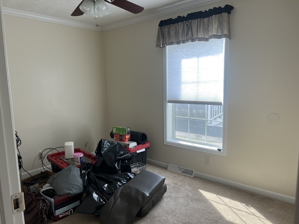 55 Hillview Drive West Springfield, MA 01089 - Photo 21 of 26 a living room with furniture and a window
