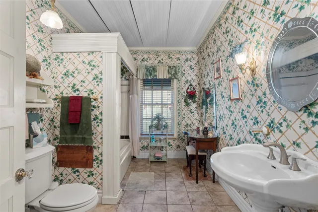 $299,000 | 2641 Highway 69, Colmesneil, TX 75938