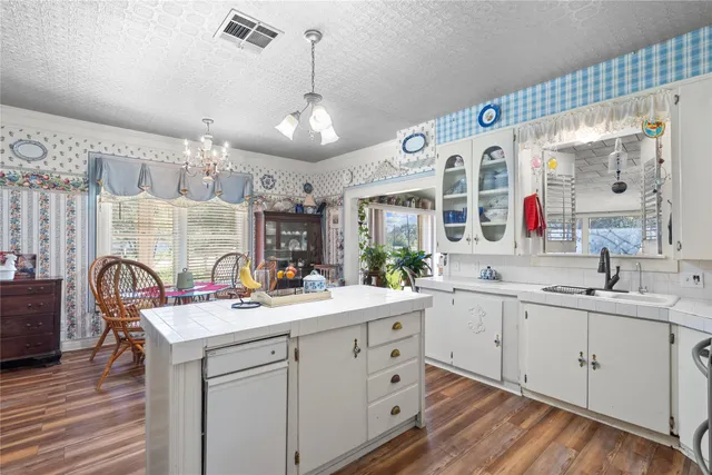 $299,000 | 2641 Highway 69, Colmesneil, TX 75938