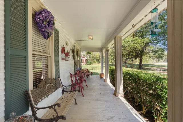 $299,000 | 2641 Highway 69, Colmesneil, TX 75938