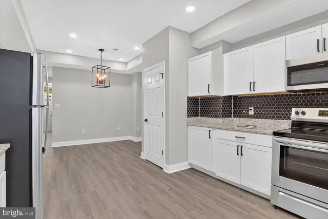 $2,100 | 1108 South Carey Street, Baltimore, MD 21223