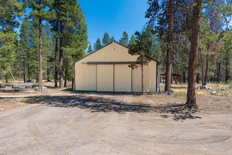 149471 Midstate Road La Pine, OR 97739 - Photo 15 of 27 Shop_Front