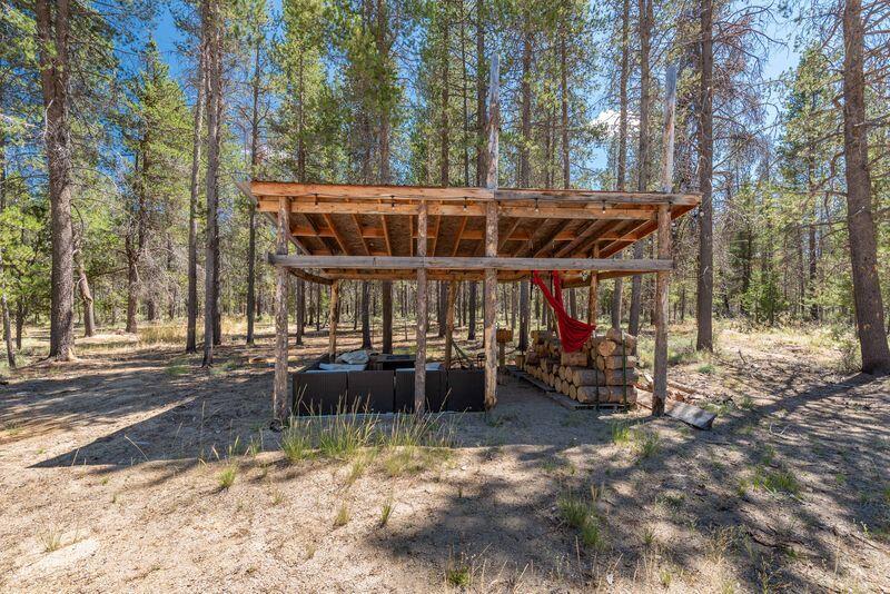 149471 Midstate Road La Pine, OR 97739 - Photo 17 of 27 Wood_Shed
