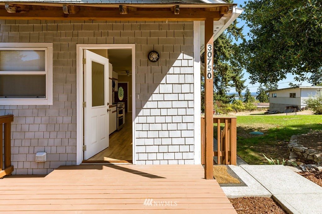 30750 State Rte 20 Oak Harbor, WA 98277 - Photo 3 of 25 Gallery Image 3