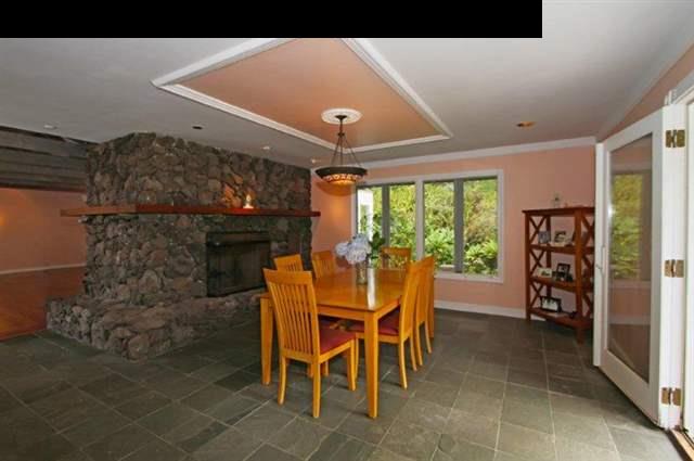 333 Middle Road Kula, HI 96790 - Photo 13 of 25 a dining room with furniture and window