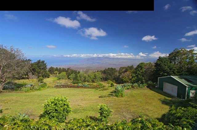 333 Middle Road Kula, HI 96790 - Photo 25 of 25 a view of a lake with a yard