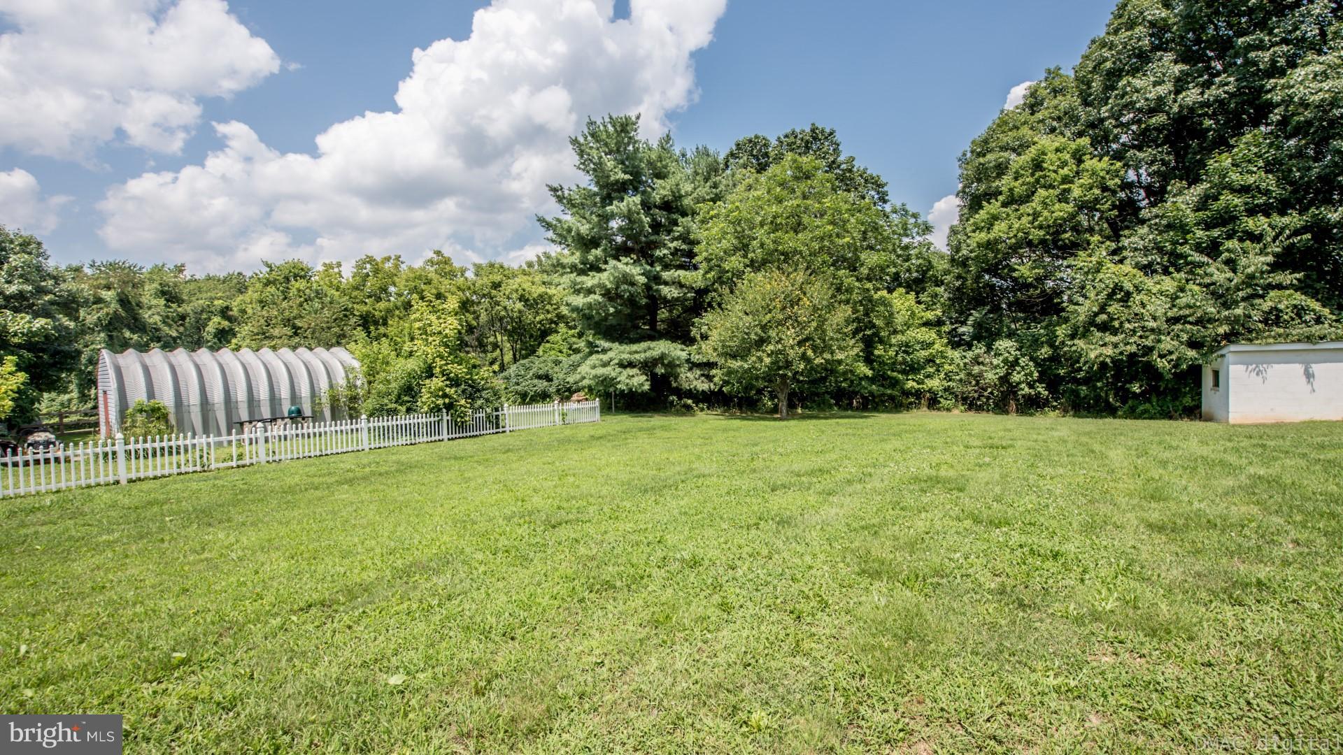 11333 Sword Road Williamsport, MD 21795 - Photo 22 of 23 Exterior (Rear)