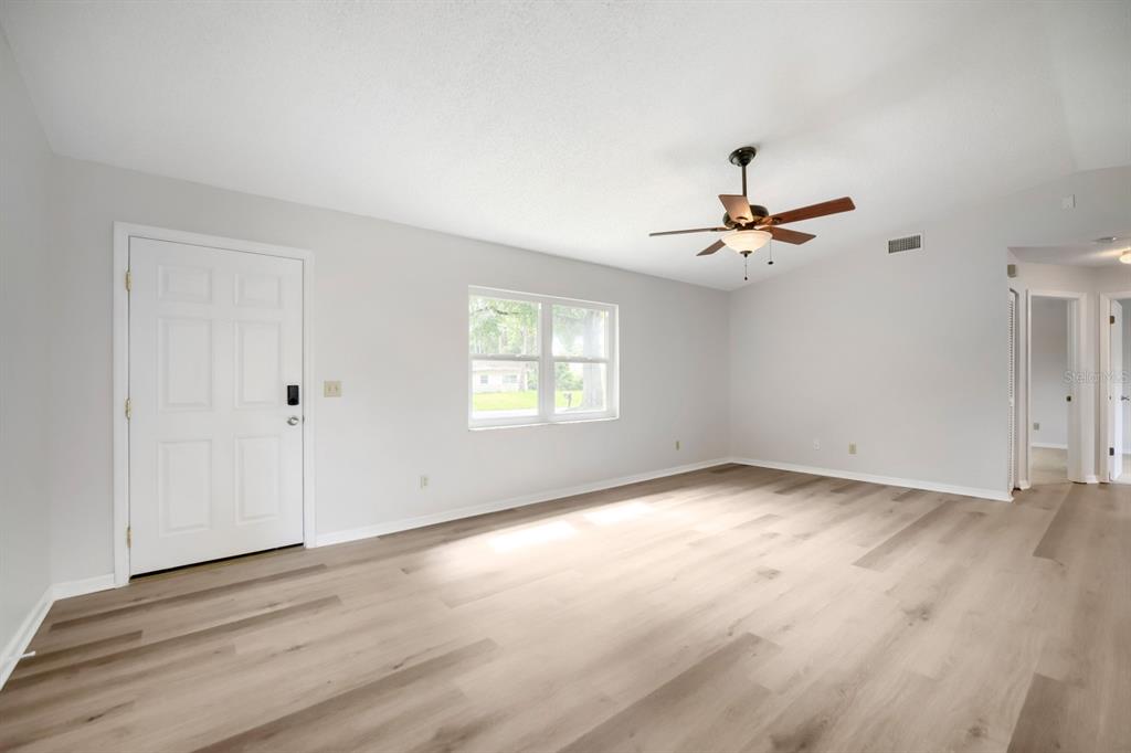 3432 Unity Tree Drive Edgewater, FL 32141 - Photo 15 of 28