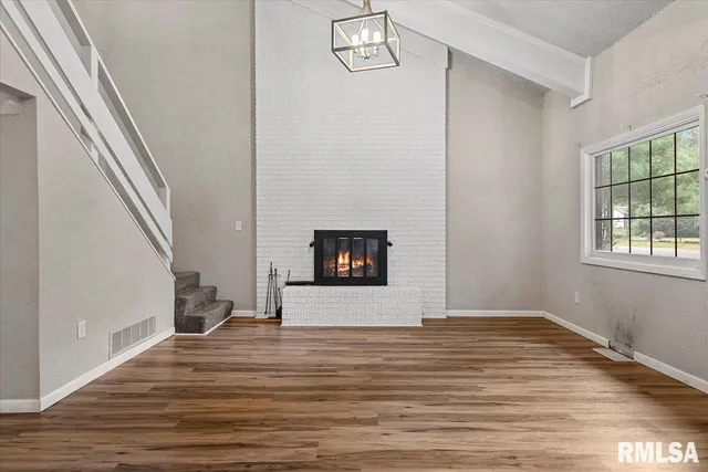 $216,500 | 1924 Cedar Street, Jacksonville, IL 62650