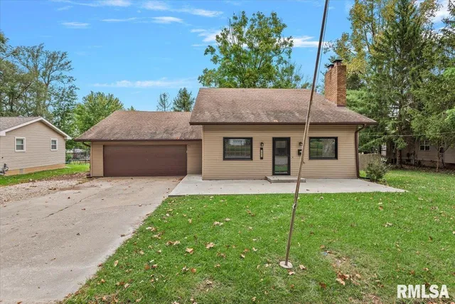 $216,500 | 1924 Cedar Street, Jacksonville, IL 62650