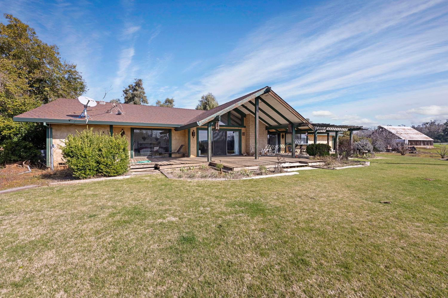 3270 Jackson Valley Road Ione, CA 95640 - Photo 5 of 34 a front view of a house with garden