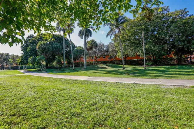 $306,000 | 4149 Northwest 67th Terrace, Unit 4149, Lauderhill, FL 33319