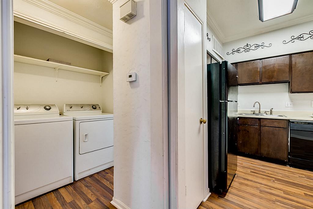 2100 Tanglewilde Street, Unit 296 Houston, TX 77063 - Photo 14 of 31