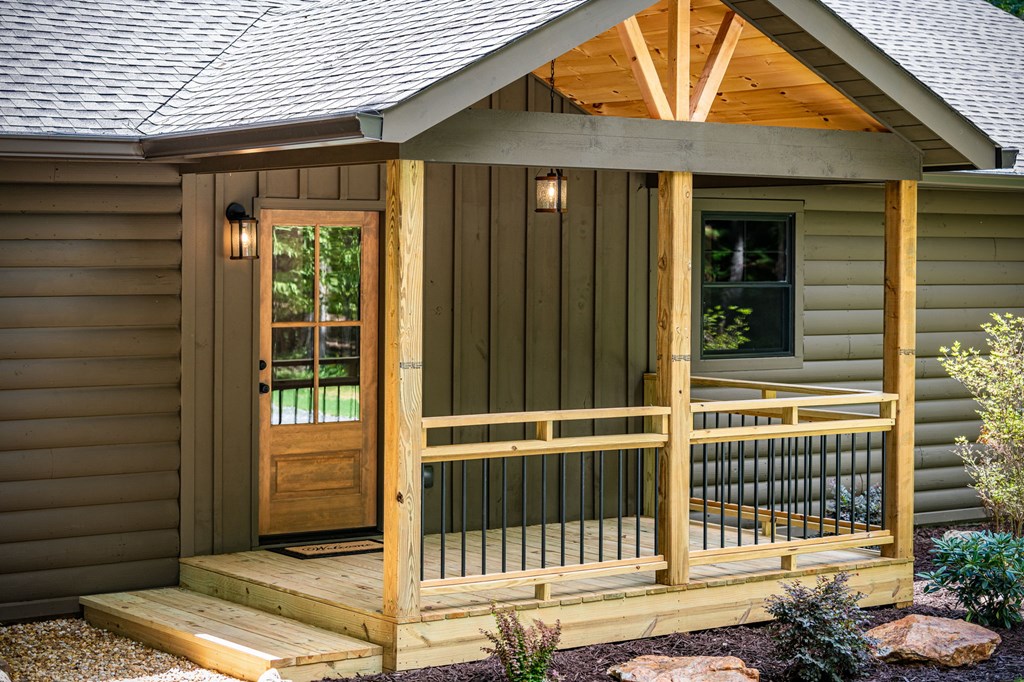 570 Cabin Trail Blue Ridge, GA 30513 - Photo 13 of 53 a view of entrance front of a house