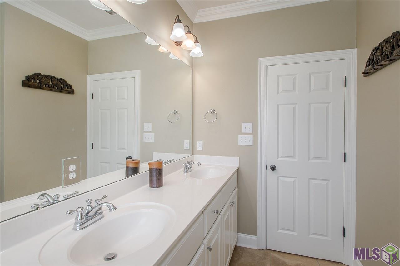 15043 Wax Myrtle Avenue Baton Rouge, LA 70817 - Photo 17 of 27 Gallery Image 17