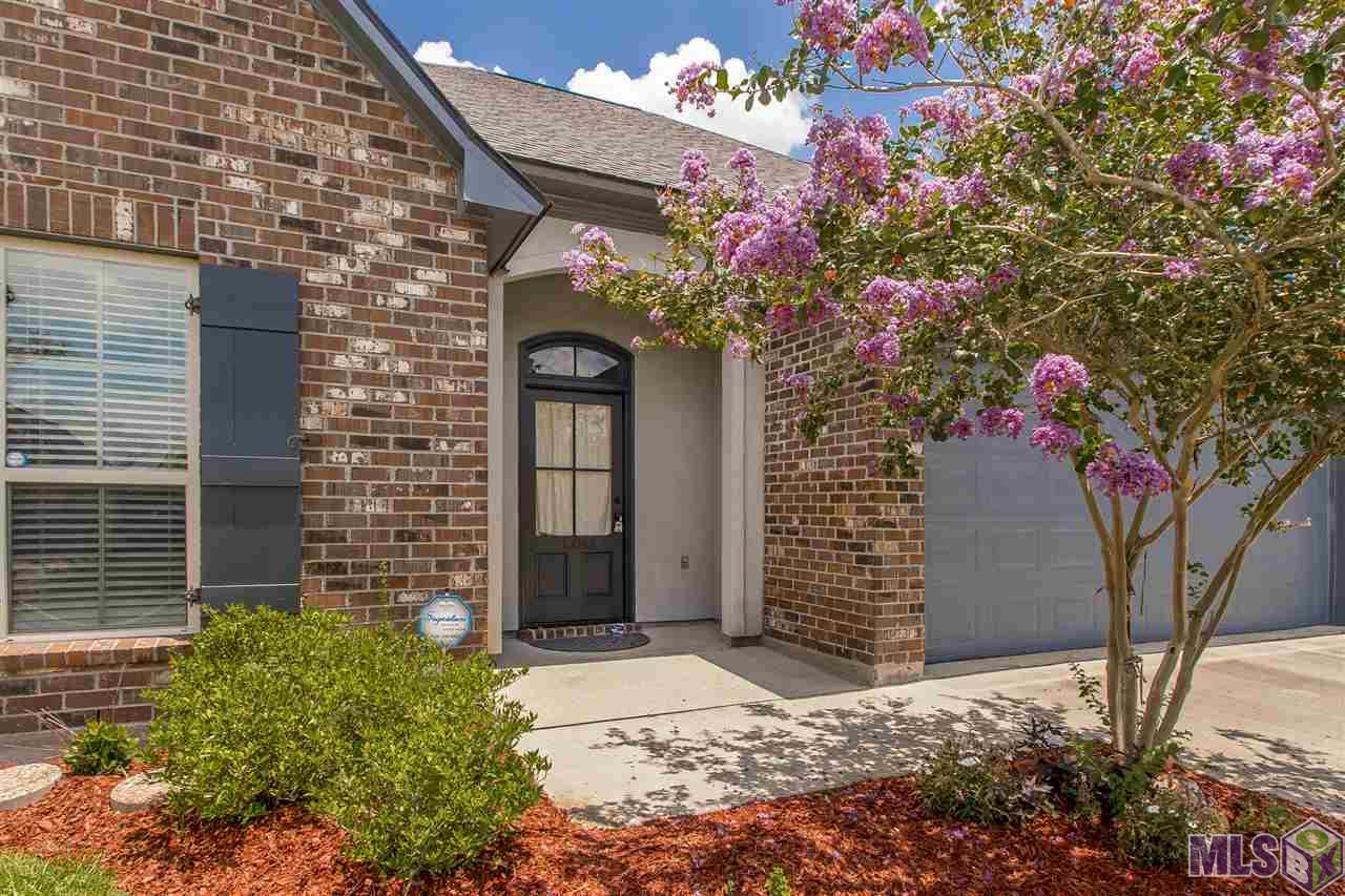 15043 Wax Myrtle Avenue Baton Rouge, LA 70817 - Photo 3 of 27 Gallery Image 3