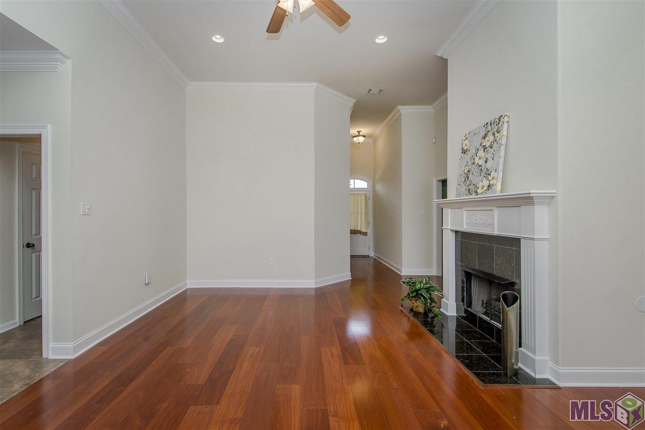 15043 Wax Myrtle Avenue Baton Rouge, LA 70817 - Photo 4 of 27 Gallery Image 4