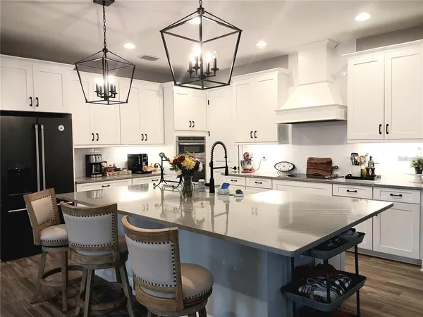 $5,600 | 5531 Native Henna Court, Sarasota, FL 34238