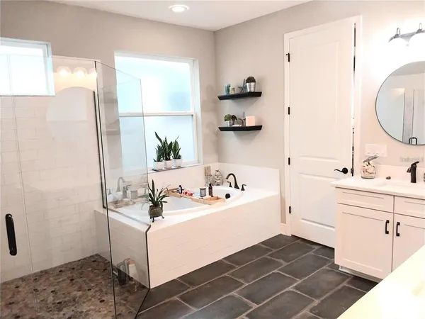 $5,600 | 5531 Native Henna Court, Sarasota, FL 34238