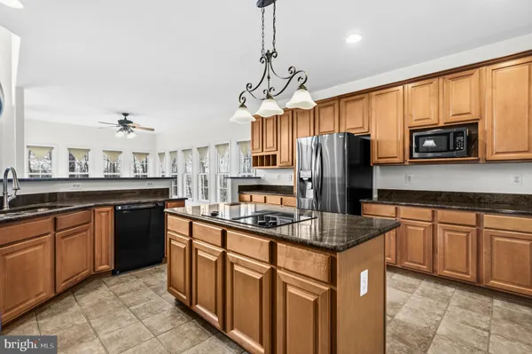 $949,900 | 17988 Swans Creek Lane, Dumfries, VA 22026