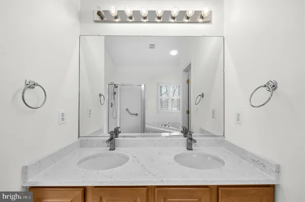 $949,900 | 17988 Swans Creek Lane, Dumfries, VA 22026