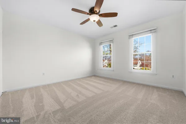 $949,900 | 17988 Swans Creek Lane, Dumfries, VA 22026