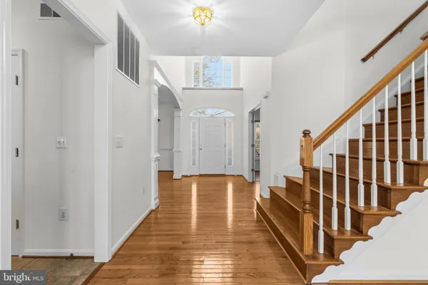 $949,900 | 17988 Swans Creek Lane, Dumfries, VA 22026