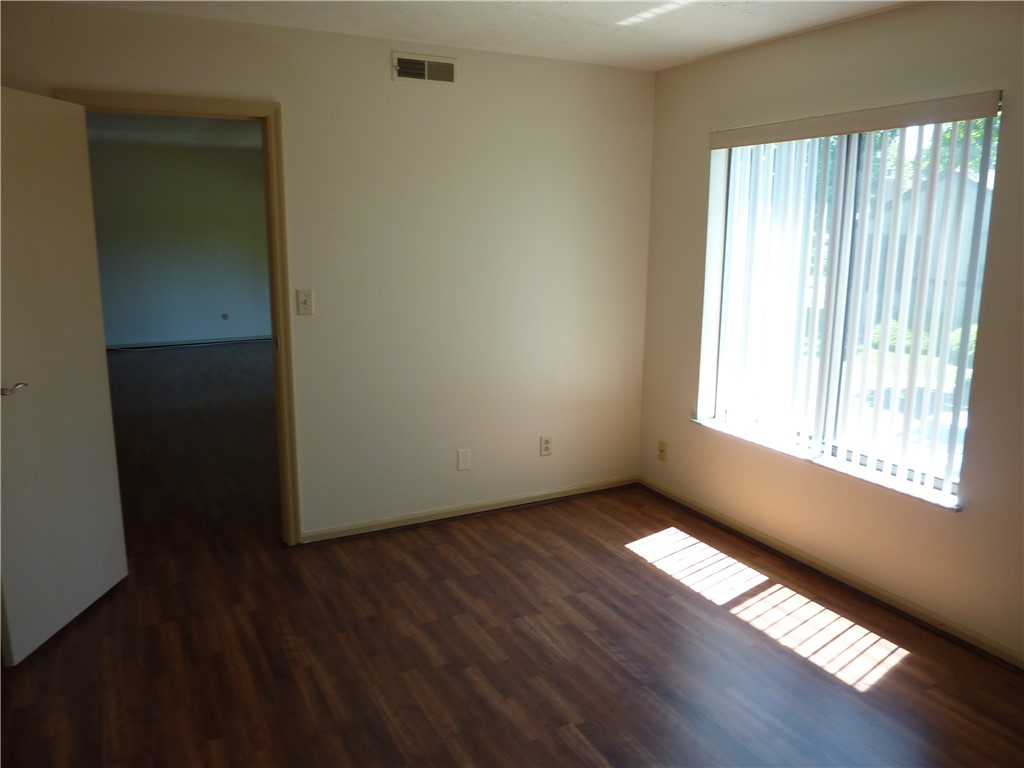 1345 Tattersall Road, Unit 64 Dayton, OH 45459 - Photo 10 of 25 This bright room features beautiful flooring and a large window.