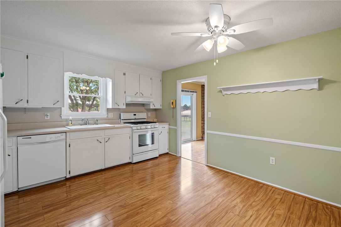 205 Greenland Road Anderson, SC 29626 - Photo 12 of 27