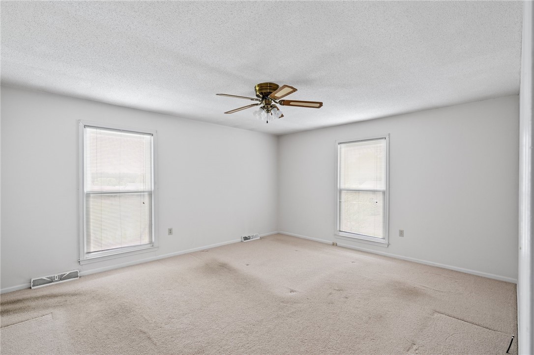 205 Greenland Road Anderson, SC 29626 - Photo 15 of 27