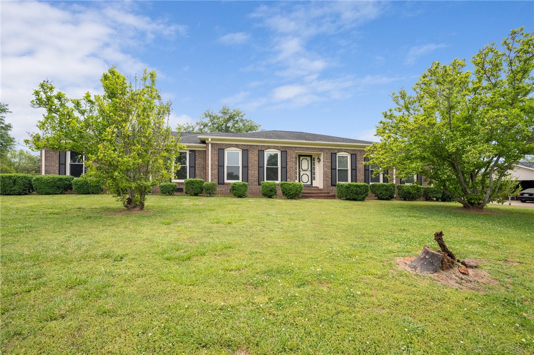 205 Greenland Road Anderson, SC 29626 - Photo 2 of 27