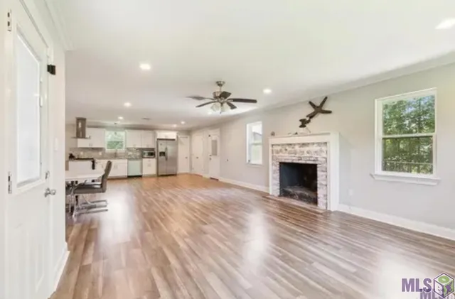 $249,900 | 7425 Comite Drive, Baker, LA 70714