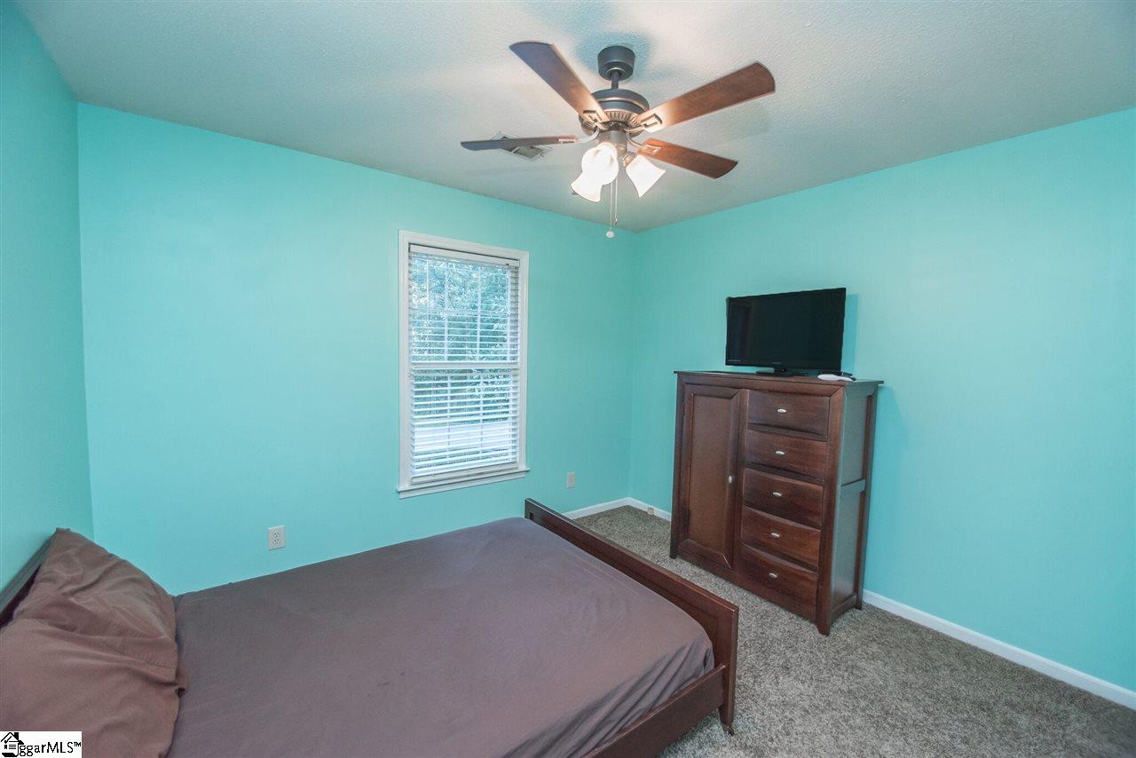 407 Holland Road Simpsonville, SC 29681 - Photo 18 of 22 Gallery Image 18