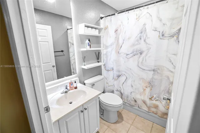 $2,600 | 6037 Southwest 19th Street, Unit 6037, North Lauderdale, FL 33068