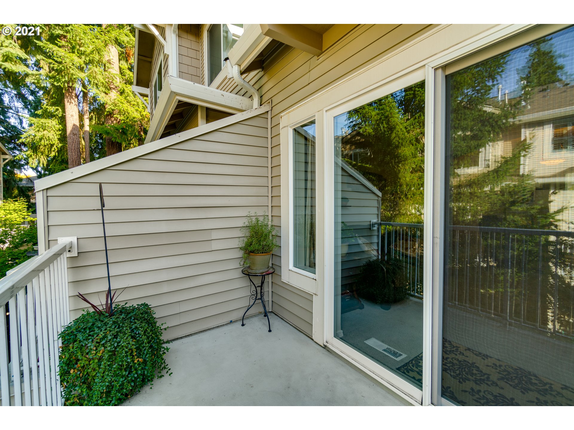 14170 Southwest Barrows Road, Unit 4 Tigard, OR 97223 - Photo 23 of 23 Balcony