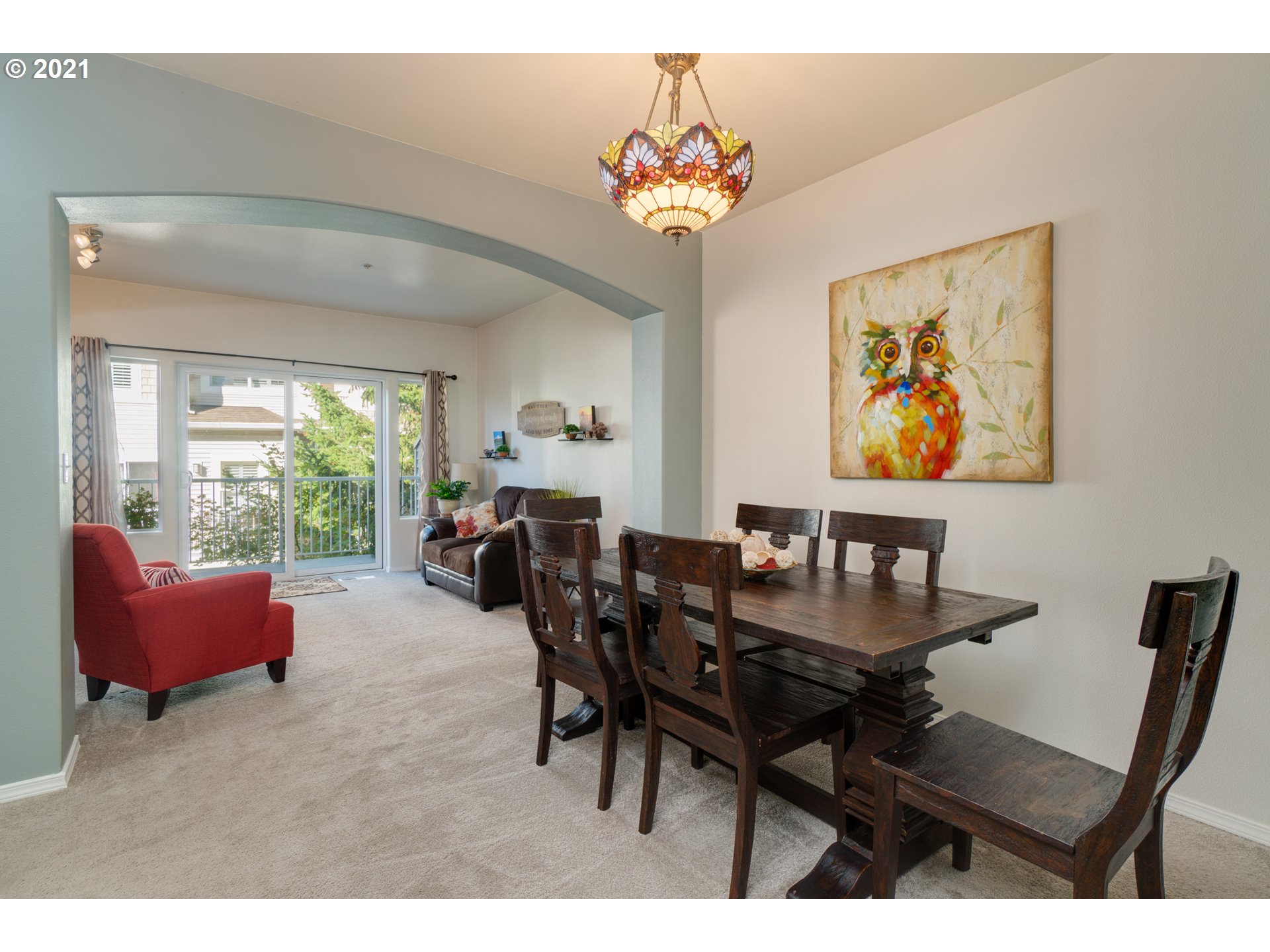 14170 Southwest Barrows Road, Unit 4 Tigard, OR 97223 - Photo 9 of 23 Living Room/Dining Room