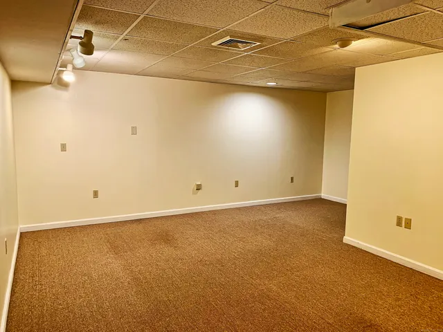 $2,700 | 128 Georgetown Drive, Unit 128, Glastonbury, CT 06033