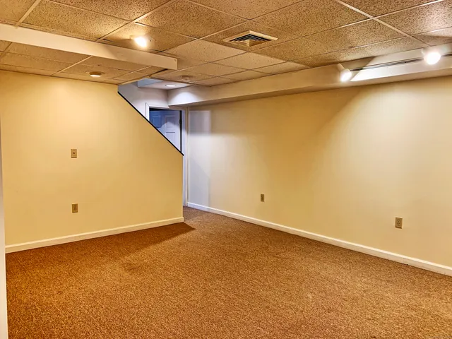 $2,700 | 128 Georgetown Drive, Unit 128, Glastonbury, CT 06033