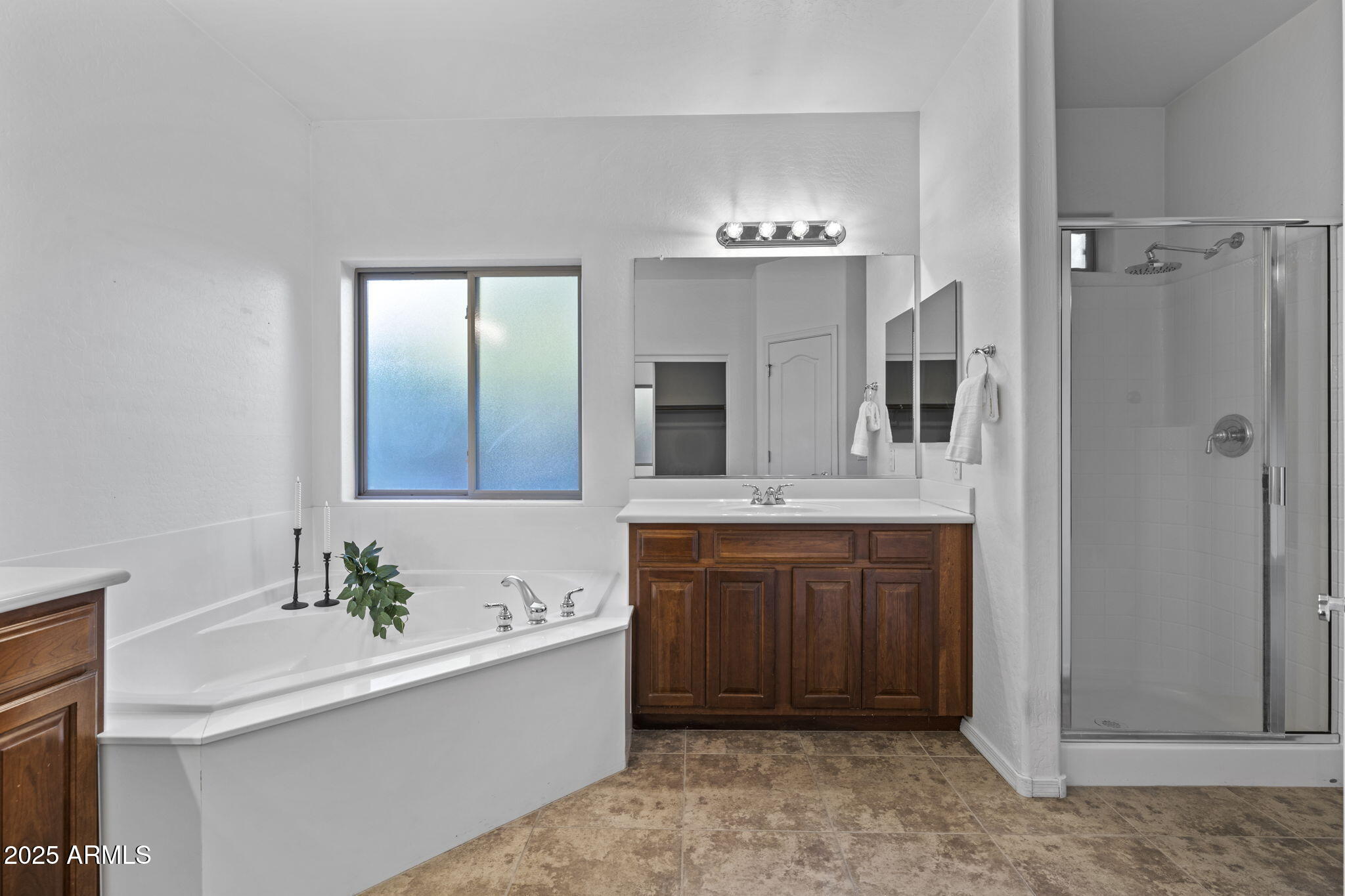 4186 East Blue Sage Road Gilbert, AZ 85297 - Photo 32 of 77 4186 E Blue Sage Rd Gilbert - 324