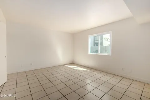 $879,000 | 17859 North 40th Street, Phoenix, AZ 85032